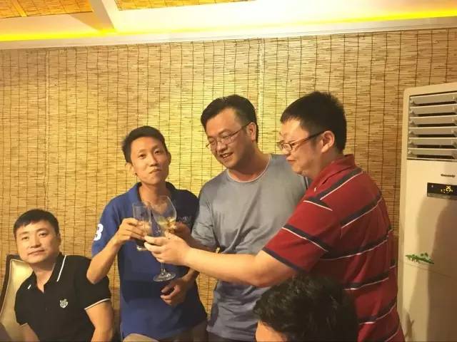 红尘煮酒论英雄